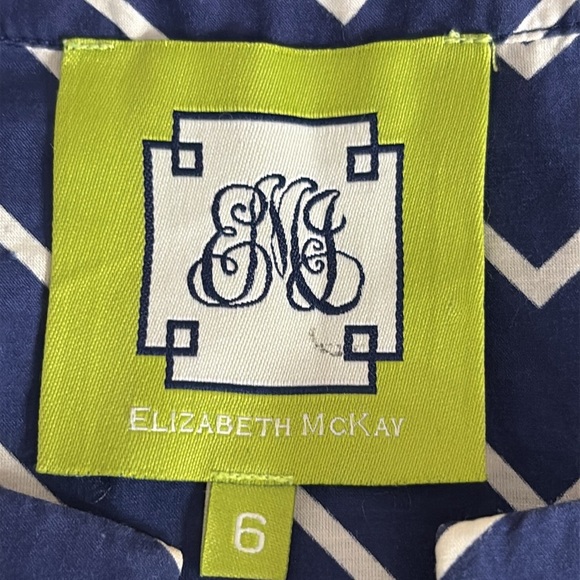 Elizabeth McKay Silk & Cotton Split Neck Long Sleeve Chevron on Navy Blouse - 6 - Picture 5 of 9